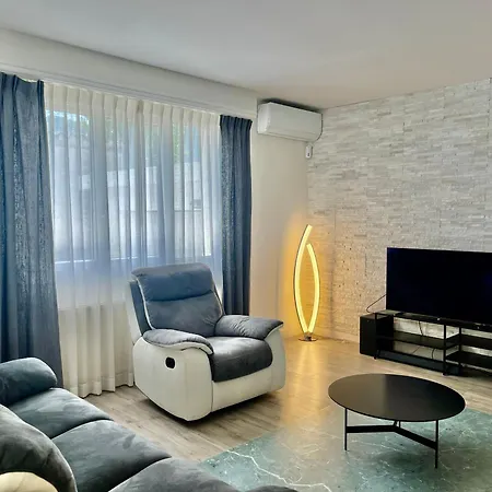 Holiday home La Maison Du Gave - 8 Personnes - Jardin *