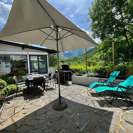Holiday home La Maison Du Gave - 8 Personnes - Jardin
